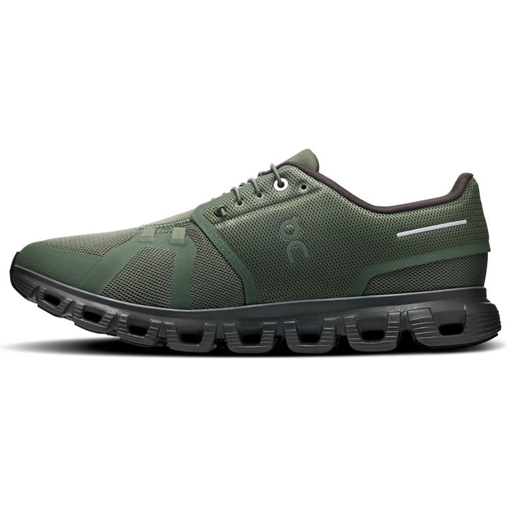 Medial side of On Running Men&