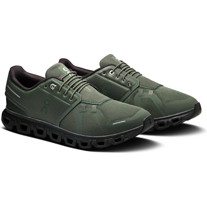 Pair of On Running Men&