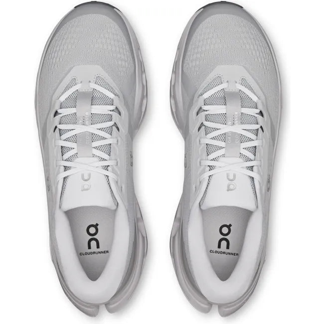 Top down view of On Running Men&