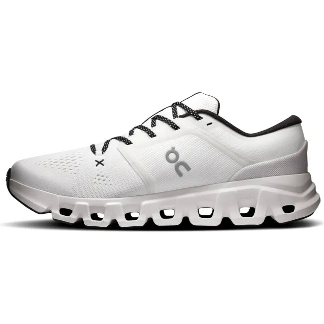 Medial side of On Running Men&