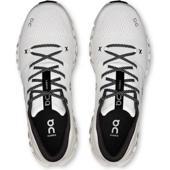 Top down view of On Running Men&