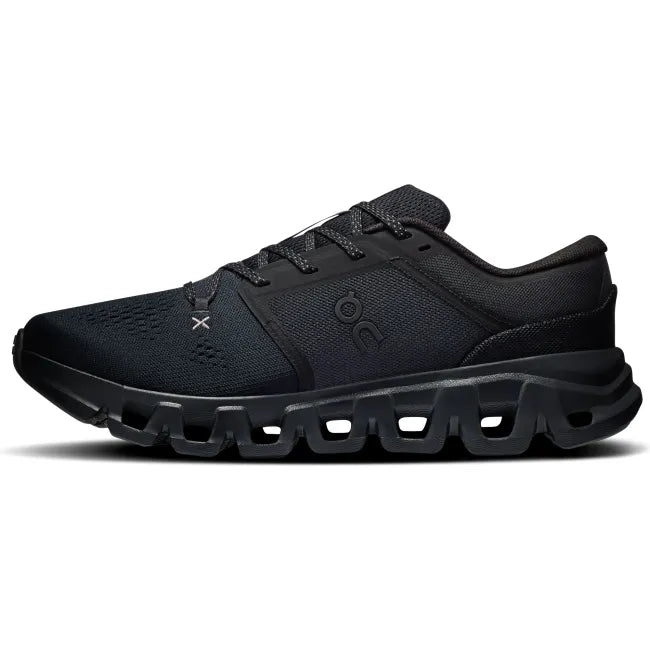 Medial side of On Running Men&
