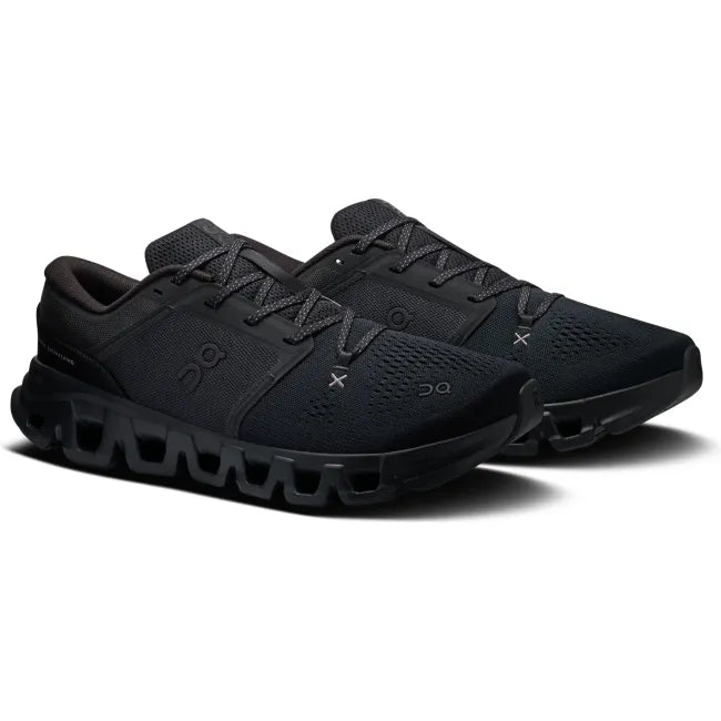 Pair of On Running Men&