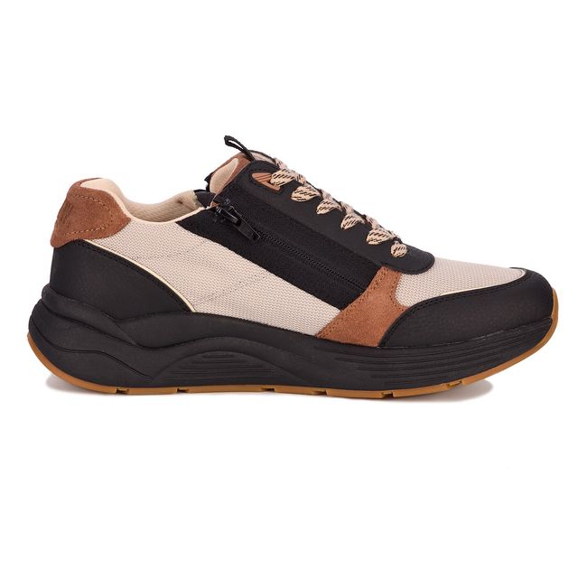 Medial side of Drew Men&
