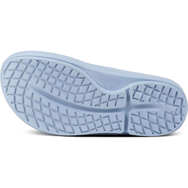 Sole of Unisex OOFOS OOriginal Flip Flop in neptune blue