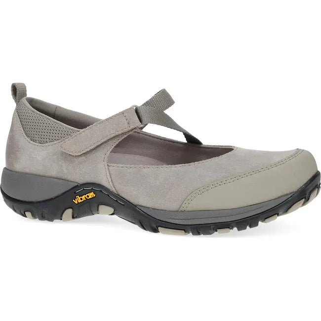 Front angled view of Women&
