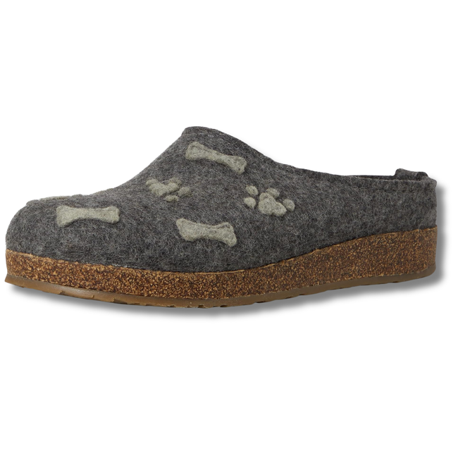 Lateral side of Haflinger Women&