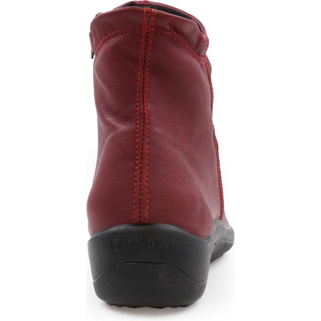 Heel of Women&#39;s Arcopedico Paluma Bootie in cherry red vegan leather with black heel