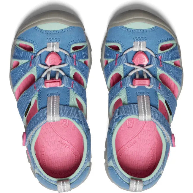 Upper of KEEN Little Kids Seacamp II CNX Sandal in Coronet Blue and Hot Pink