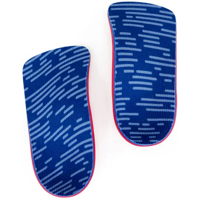 Upper blue and red PowerStep Kids&#39; Pinnacle Junior 3/4 Orthotic Insoles