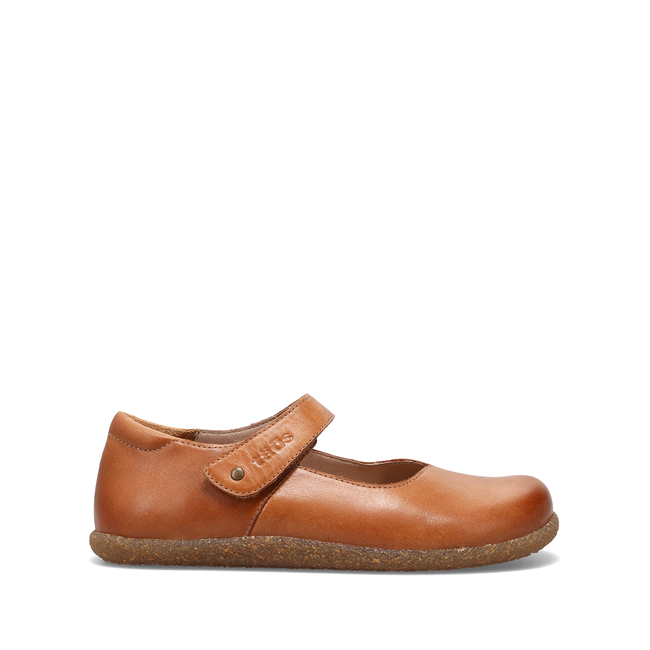 Lateral profile of the Taos Ultimate Mary Jane shoe in caramel leather