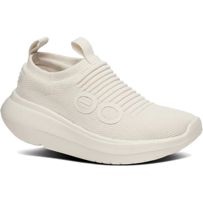Front angled view of Women's OOfos OOmy Zen Sneaker in Chalk off white
