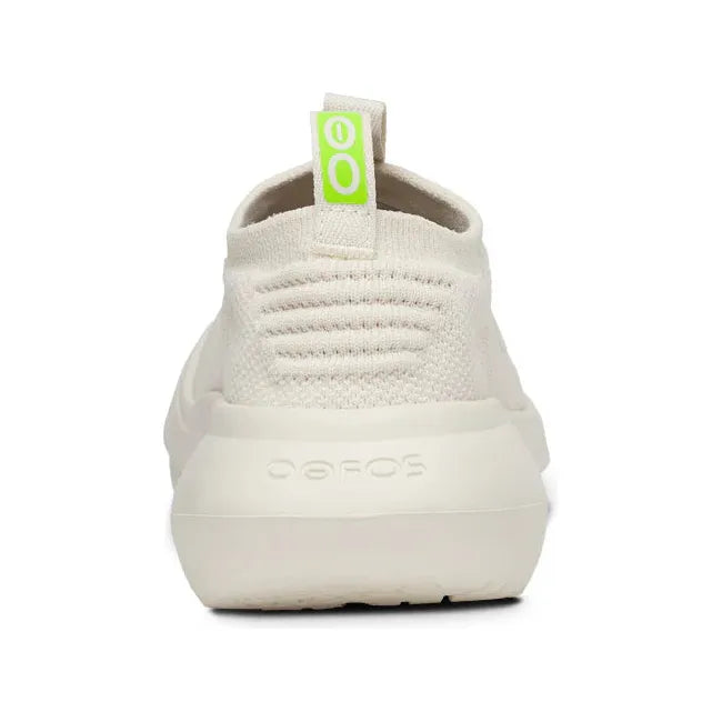 Heel of Women&#39;s OOfos OOmy Zen Sneaker in Chalk off white