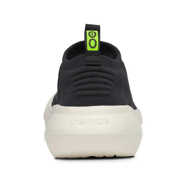 Heel of Women&#39;s OOfos OOmy Zen Sneaker in Black and Chalk white
