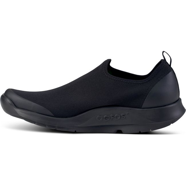 Medual side of laceless Men&#39;s OOFOS OOmg Sport in all black