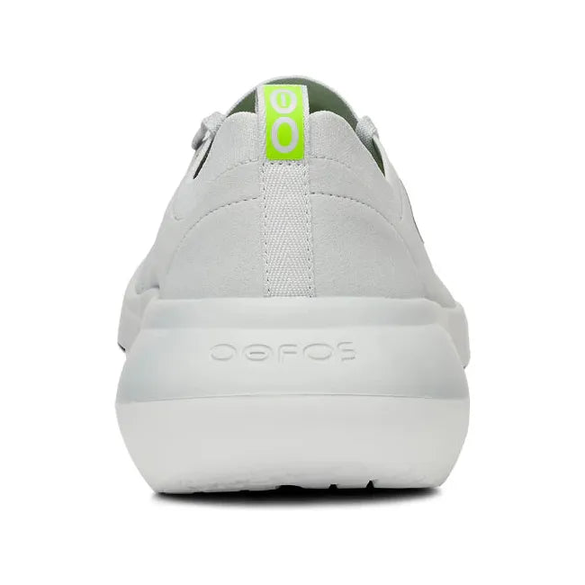 Heel of Men&#39;s OOfos OOmy Stride Shoe in Glacier grey