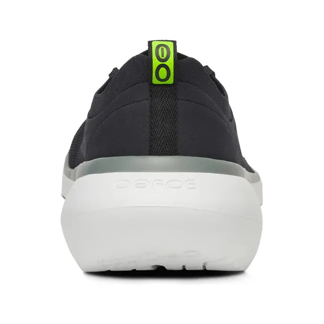 Heel of Men's OOfos OOmy Stride Shoe in black and white