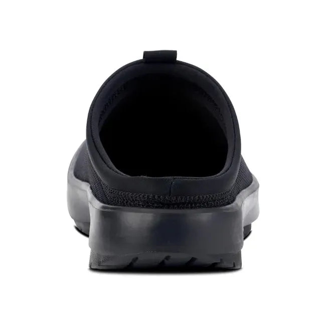 Heel of Men&#39;s OOfos OOcoozie Sport Mule in Black
