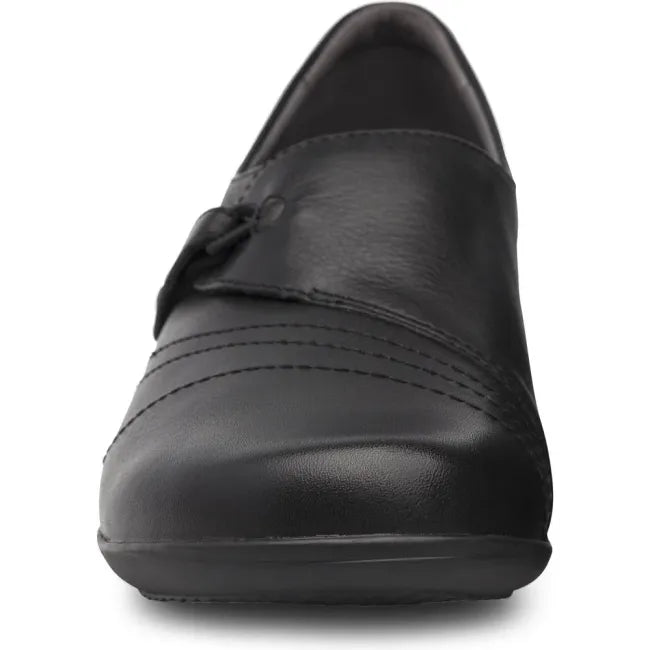 Dansko Franny A-line shoe wide in black milled nappa leather, front view