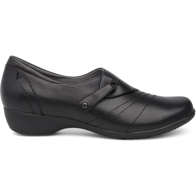 Dansko Franny A-line shoe wide in black milled nappa leather, side profile