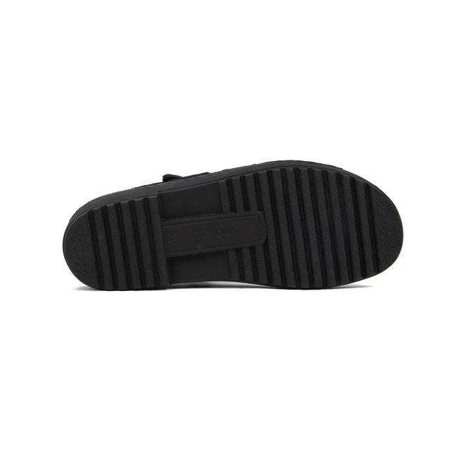 Sole of Naot Women&