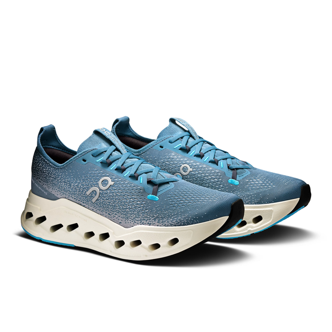 Angled Pair of On Running Men&