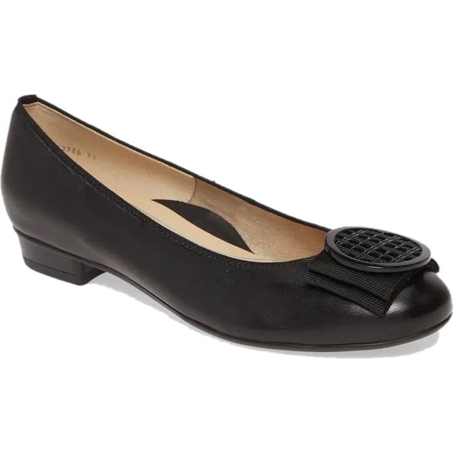 Ara Women&