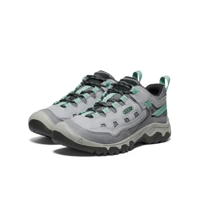 Pair of Keen Women&