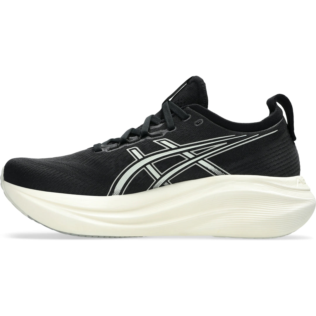 Inside of ASICS Men&