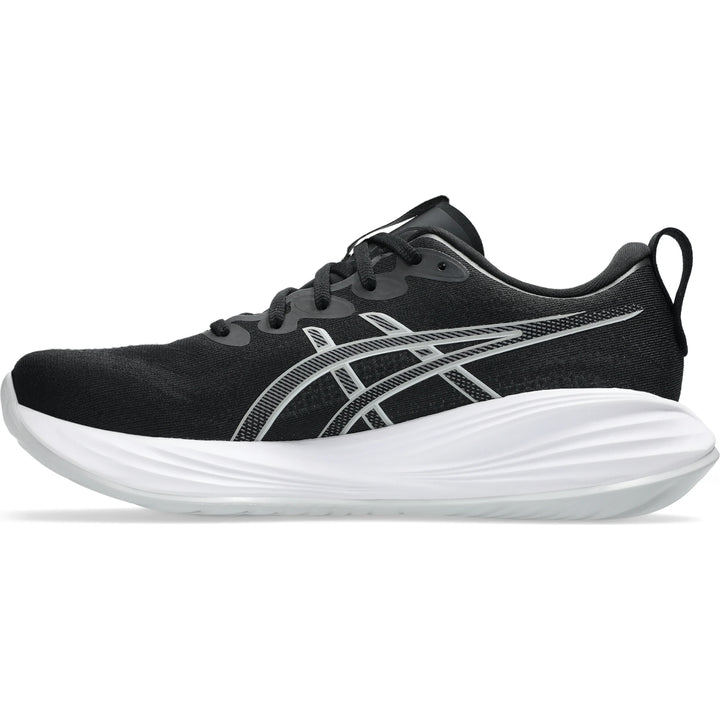 Inside of ASICS Men&