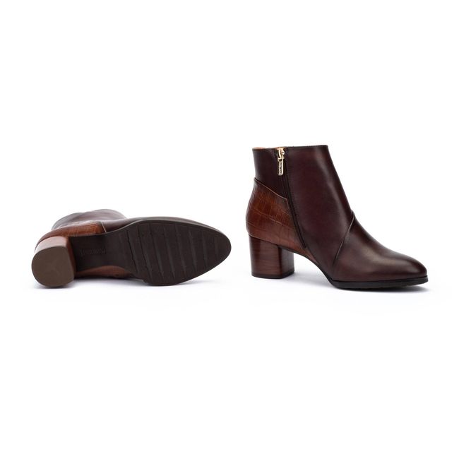 Pair of Women&