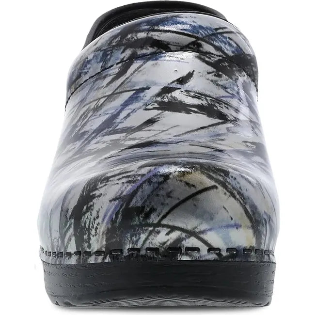 Dansko Women's Professional Crisscross Patent Clog 706620202