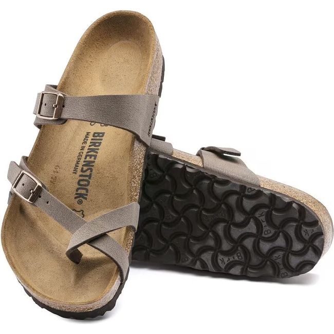 Upper and sole of Birkenstock Women&#39;s Mayari Birkibuc Sandals in mocha