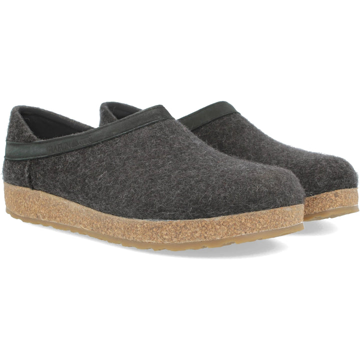 Haflinger Unisex GZH Clog in Charcoal, three-quarter view