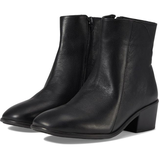 Naot Women's Goodie Boot Water Resistant Black Leather 17497-BAF