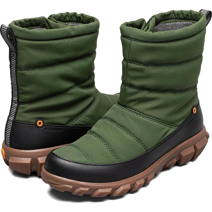 Pair of Bogs Women&