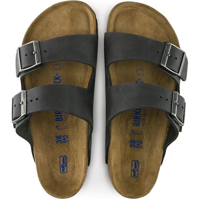 Top down view of Birkenstock Unisex Arizona Soft Footbed Oiled Leather Sandals in black