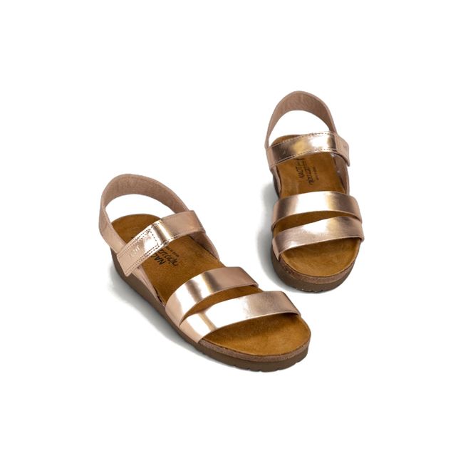 Pair of Naot Women&