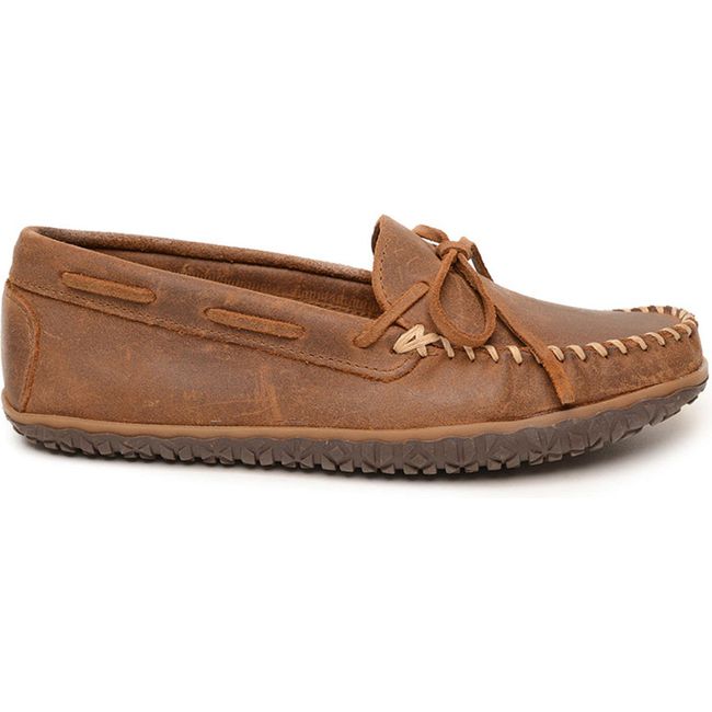 Minnetonka Men's Tie Tread Moccasin Brown 793A