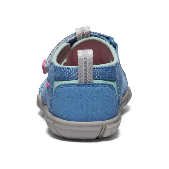 Heel of KEEN Little Kids Seacamp II CNX Sandal in Coronet Blue and Hot Pink