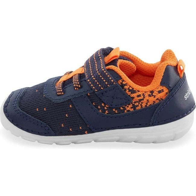 Stride Rite Kids' Zips Runner Sneaker (Infant)