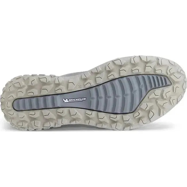 ECCO Women's ULT-TRN Waterproof Low Shoe Wild Dove/Gravel 824253-61029