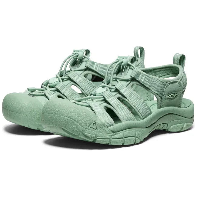 Pair of Women&#39;s Keen Newport H2 Sandals in Monochrome Granite Green