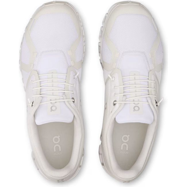 Top down view of On Running Men&