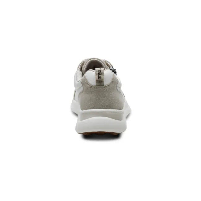 Heel of Aetrex Women's Elise Sneaker in white and beige