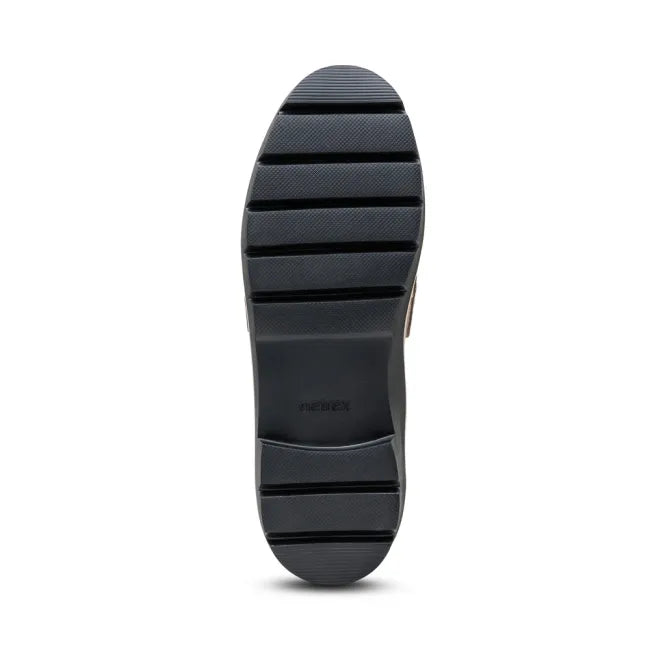 Black sole of Aetrex Women&
