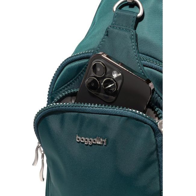 Baggallini Central Park Sling Bag