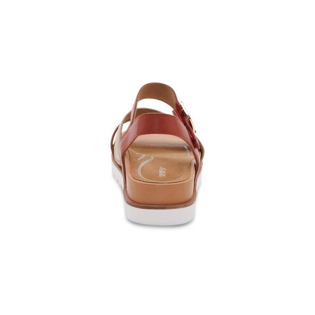 Rear heel view of Aetrex Women&