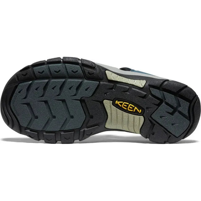 Sole of KEEN Men&#39;s Newport H2 Closed Toe Sandal in Navy and Medium Grey upper