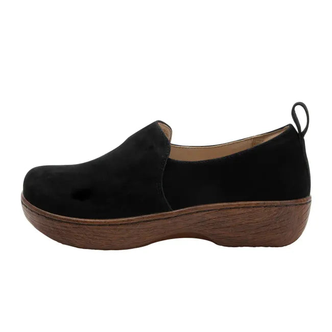 Medial side of Alegria Women&